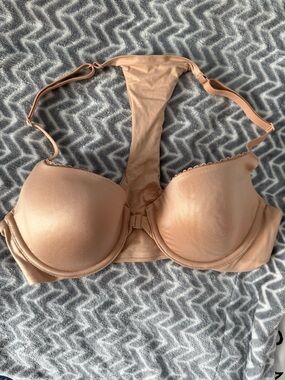 Victoria's Secret Nude Racerback T-Shirt Bra front closure